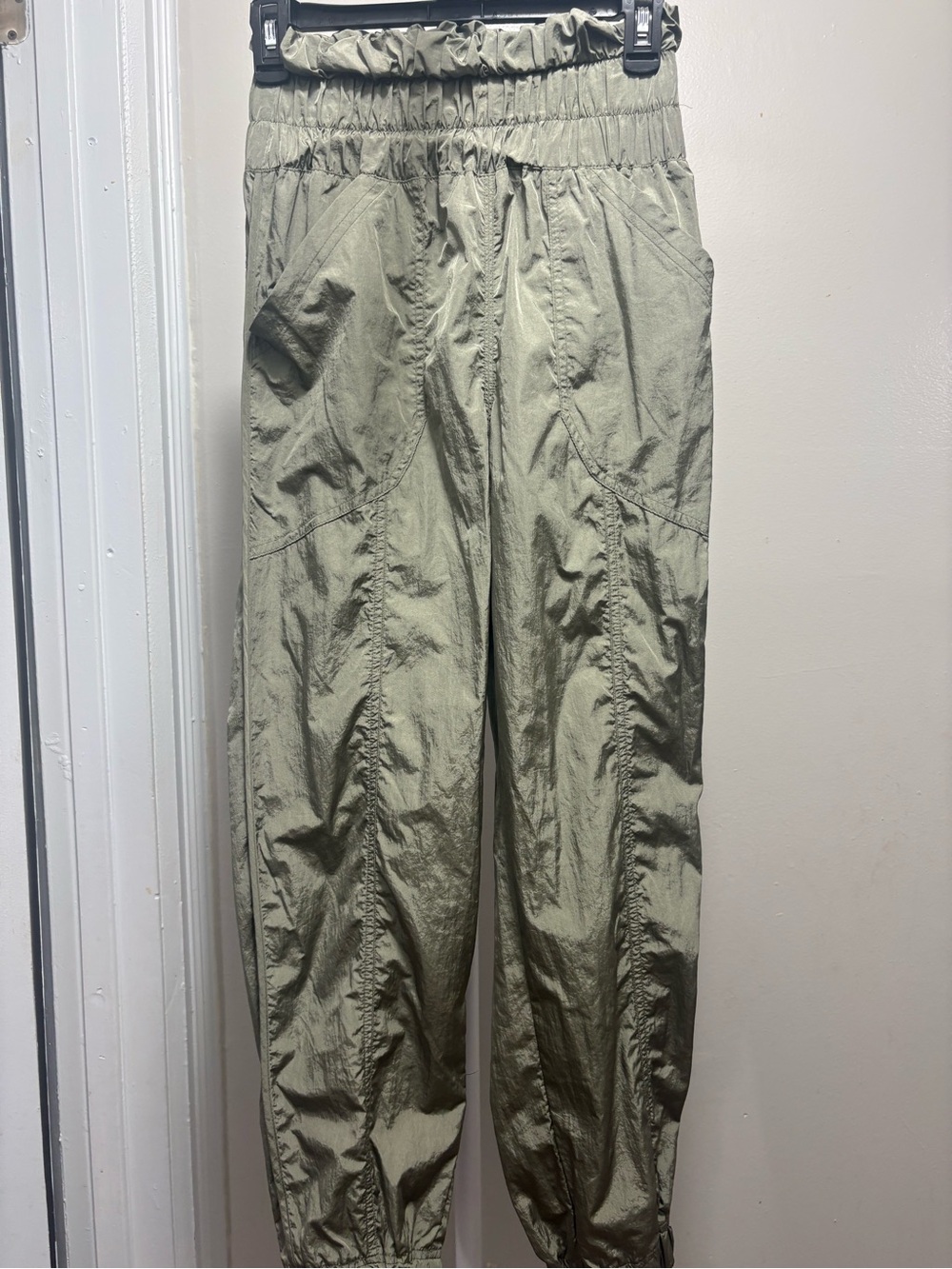 Free People Olive Drawstring Joggers xs